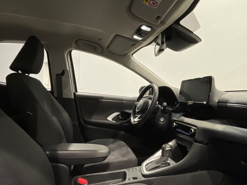 TOYOTA YARIS HYBRIDE 2025 - Photo n°22