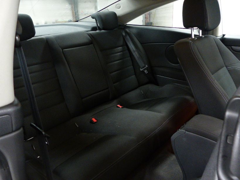 RENAULT LAGUNA COUPE 2011 - Photo n°17