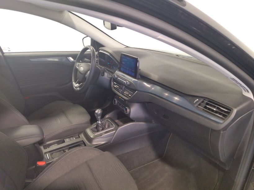FORD FOCUS ACTIVE 2020 - Photo n°8