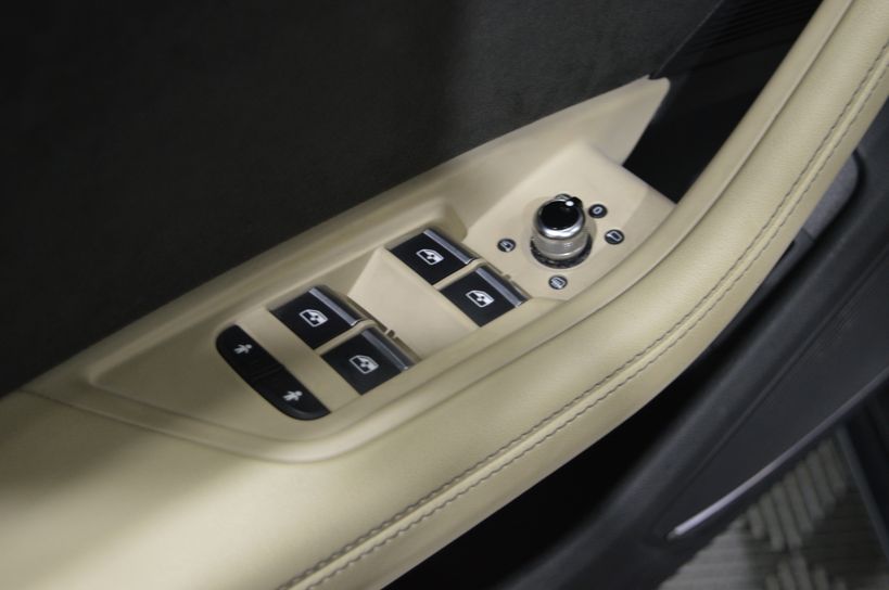 AUDI A4 2016 - Photo n°37
