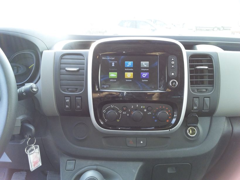 RENAULT TRAFIC COMBI 2016 - Photo n°16