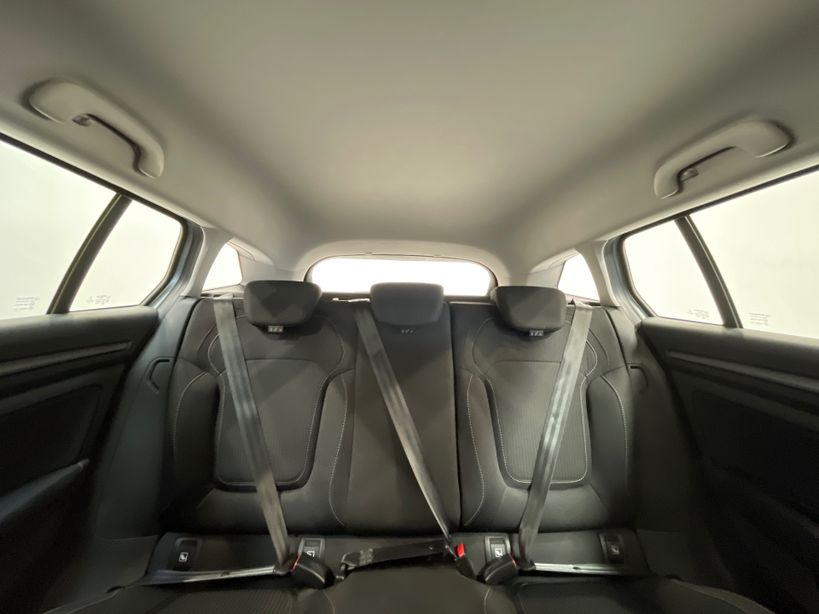 RENAULT MEGANE IV ESTATE 2021 - Photo n°42