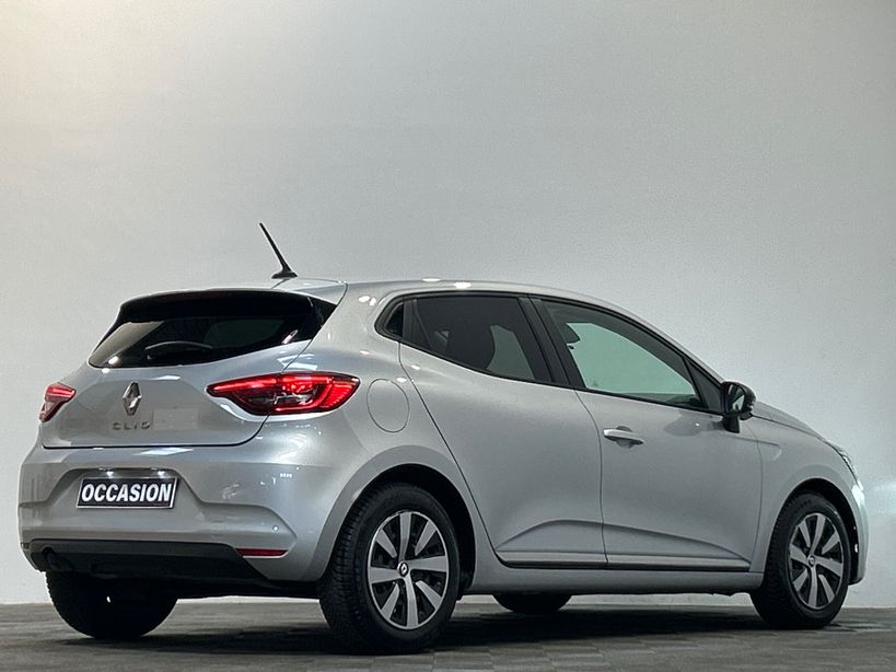 RENAULT CLIO V 2023 - Photo n°3