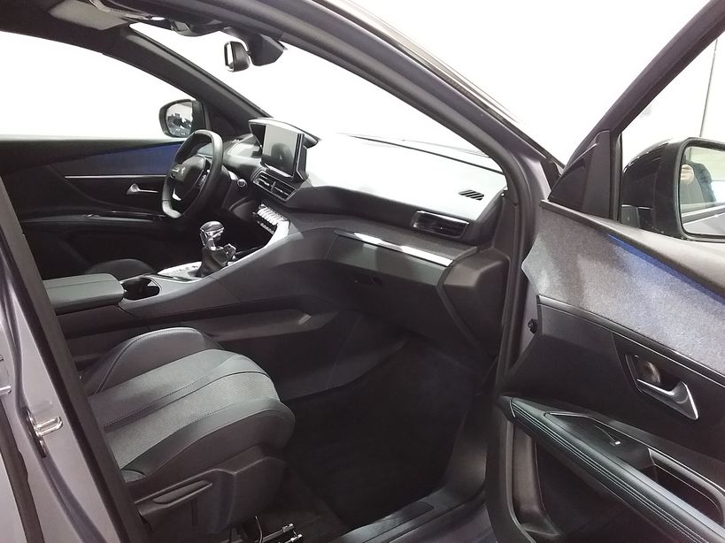 PEUGEOT 5008 2023 - Photo n°7