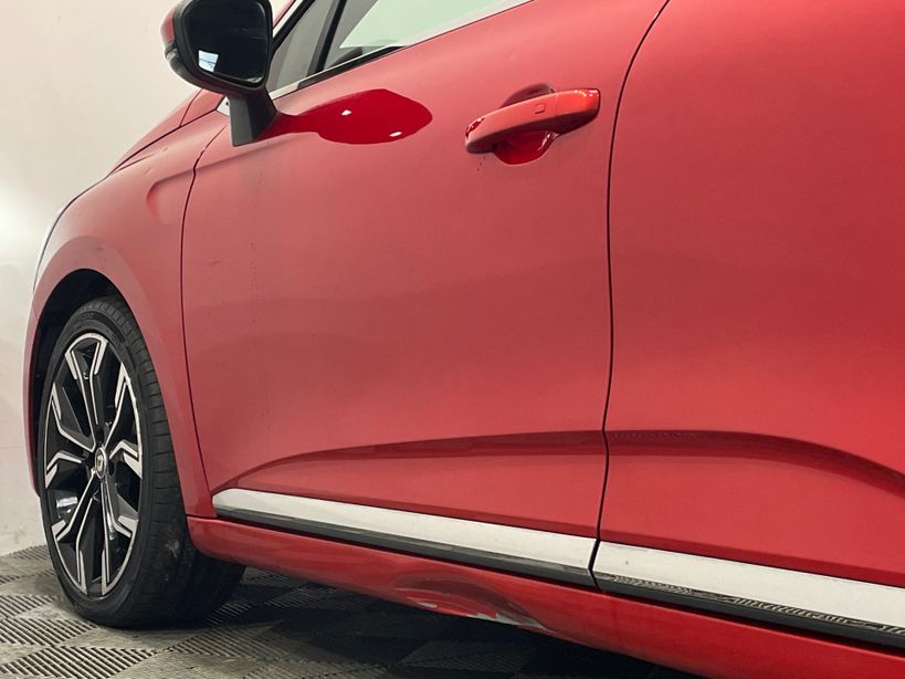 RENAULT CLIO V 2021 - Photo n°16