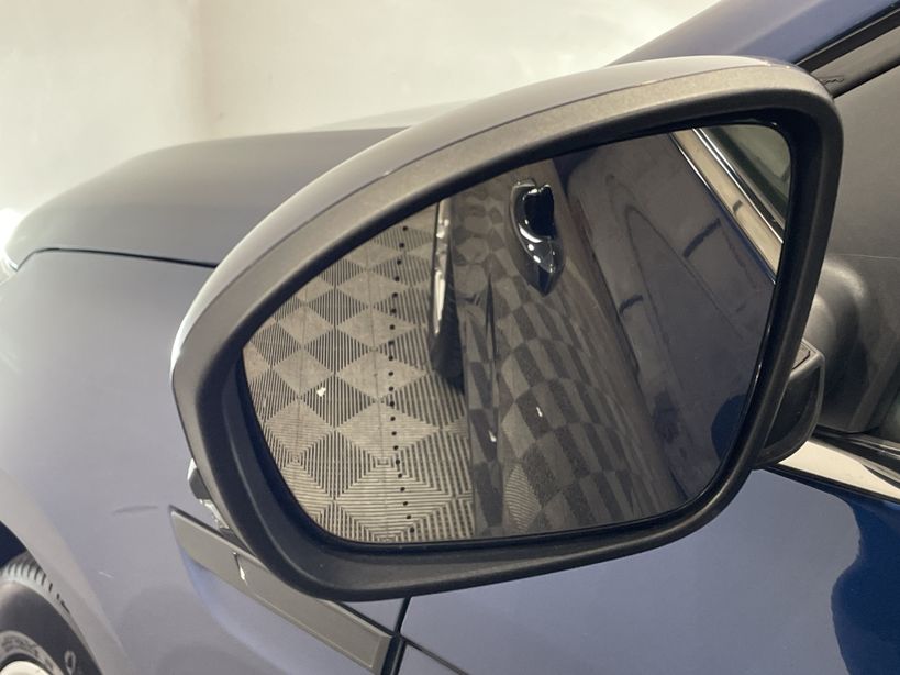 RENAULT MEGANE IV BERLINE 2021 - Photo n°38