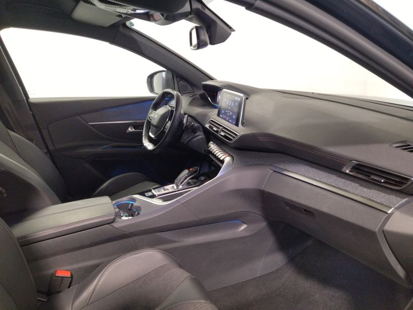 PEUGEOT 5008 2018 - Photo n°8