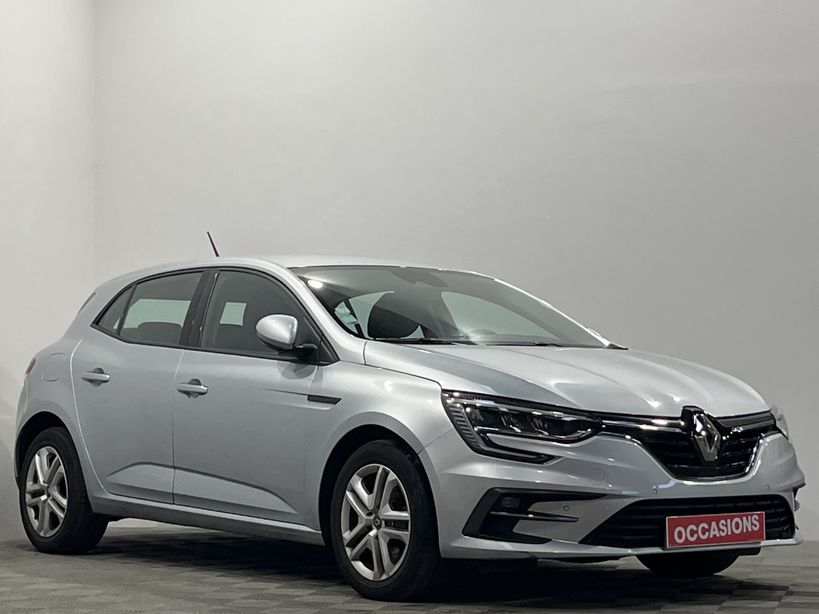 RENAULT MEGANE IV BERLINE 2021 - Photo n°2