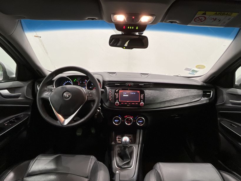 ALFA ROMEO GIULIETTA SERIE 2 2018 - Photo n°29