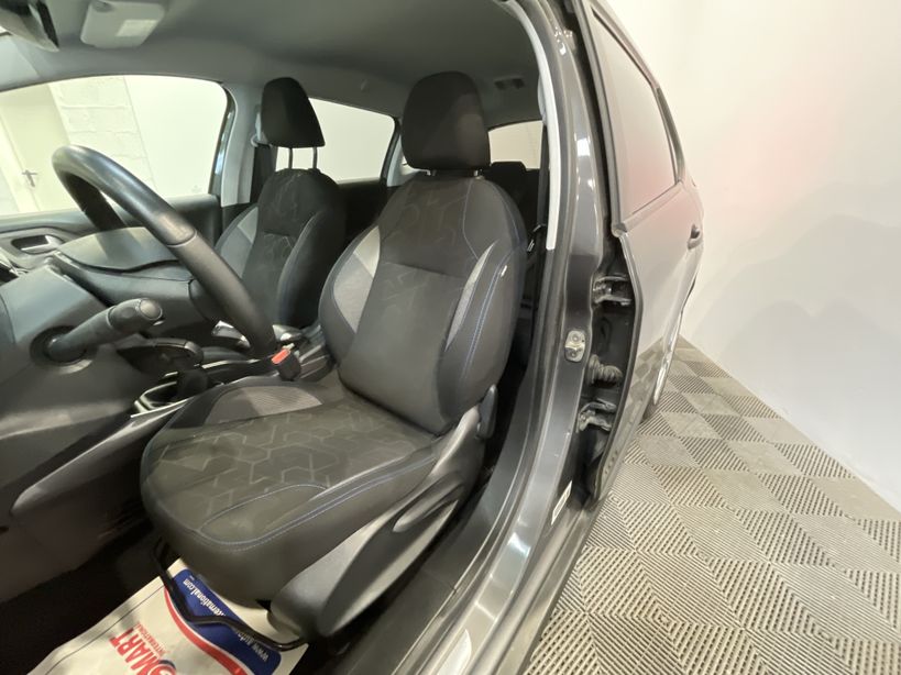PEUGEOT 2008 2019 - Photo n°9