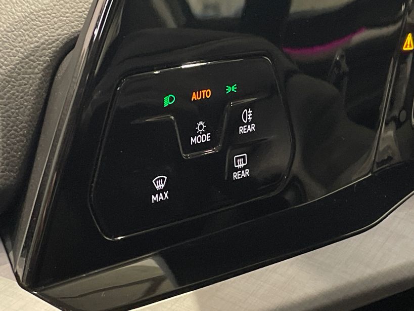 VOLKSWAGEN GOLF 2023 - Photo n°36