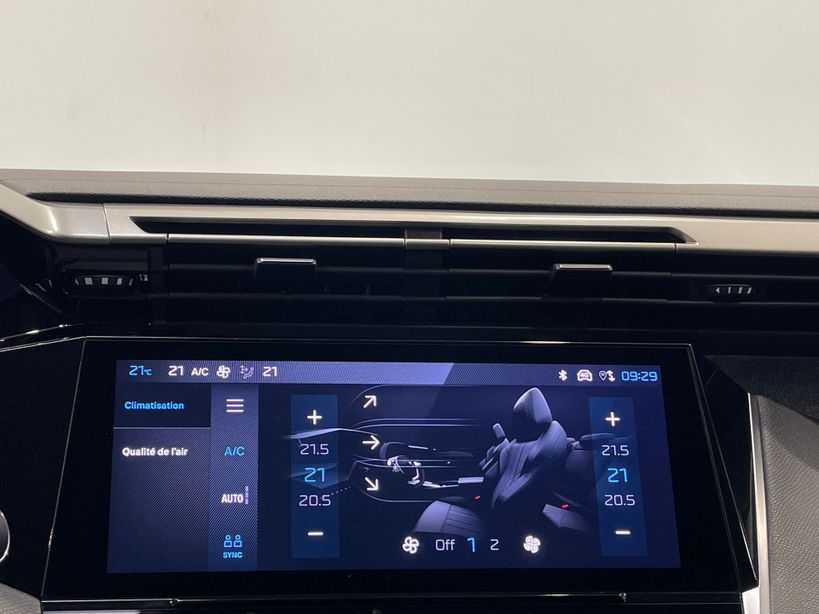 PEUGEOT 308 2023 - Photo n°14