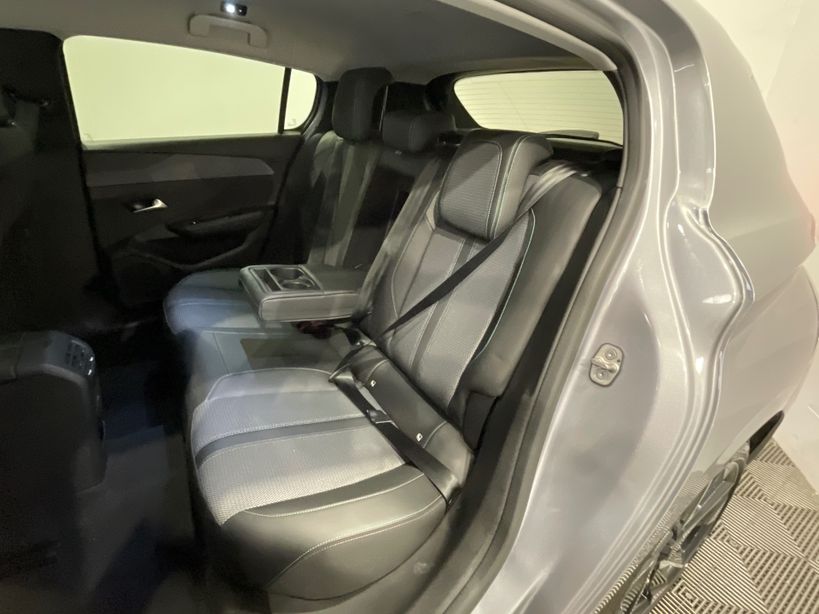 PEUGEOT 308 2023 - Photo n°10