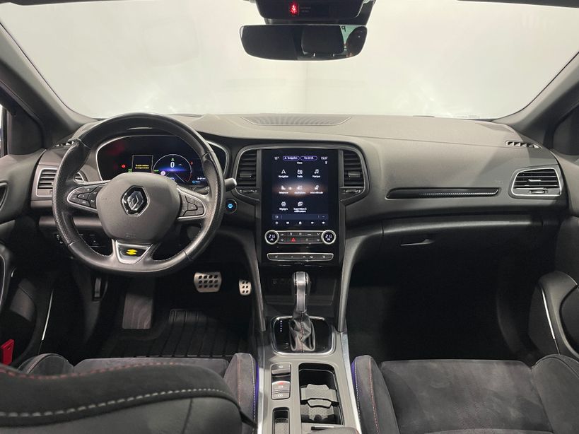 RENAULT MEGANE IV BERLINE 2022 - Photo n°33