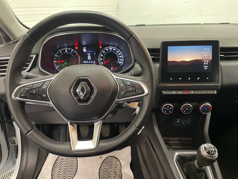 RENAULT CLIO V 2021 - Photo n°14