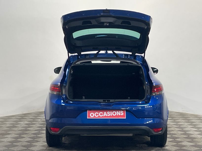 RENAULT MEGANE IV BERLINE 2022 - Photo n°49