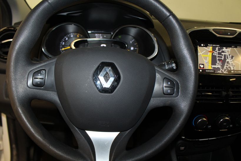 RENAULT CLIO IV SOCIETE 2015 - Photo n°28