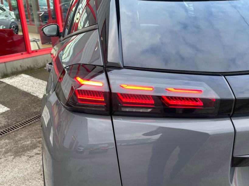 PEUGEOT 2008 2025 - Photo n°8