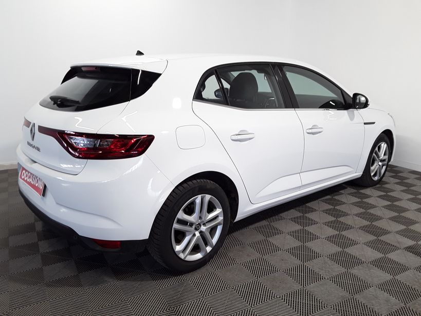 RENAULT MEGANE IV BERLINE BUSINESS 2019 - Photo n°5