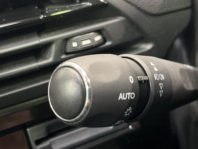 CITROEN GRAND C4 PICASSO 2017 - Photo n°28