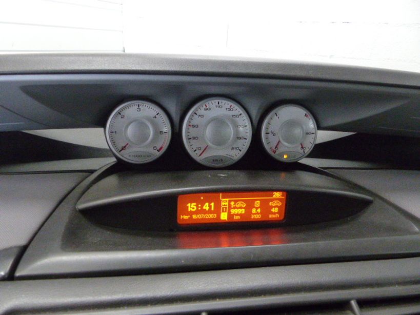 PEUGEOT 807 2006 - Photo n°14