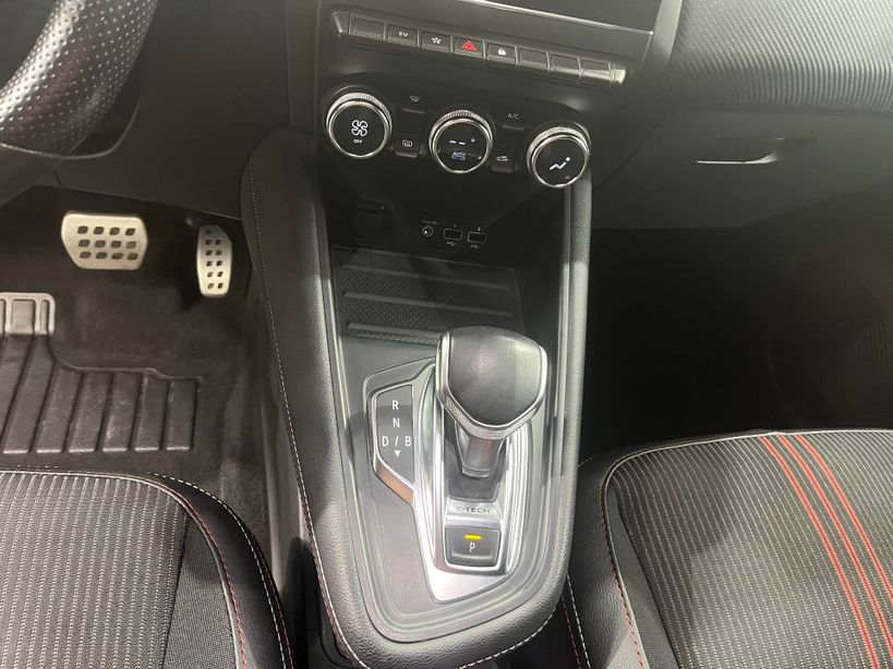 RENAULT CAPTUR 2022 - Photo n°26