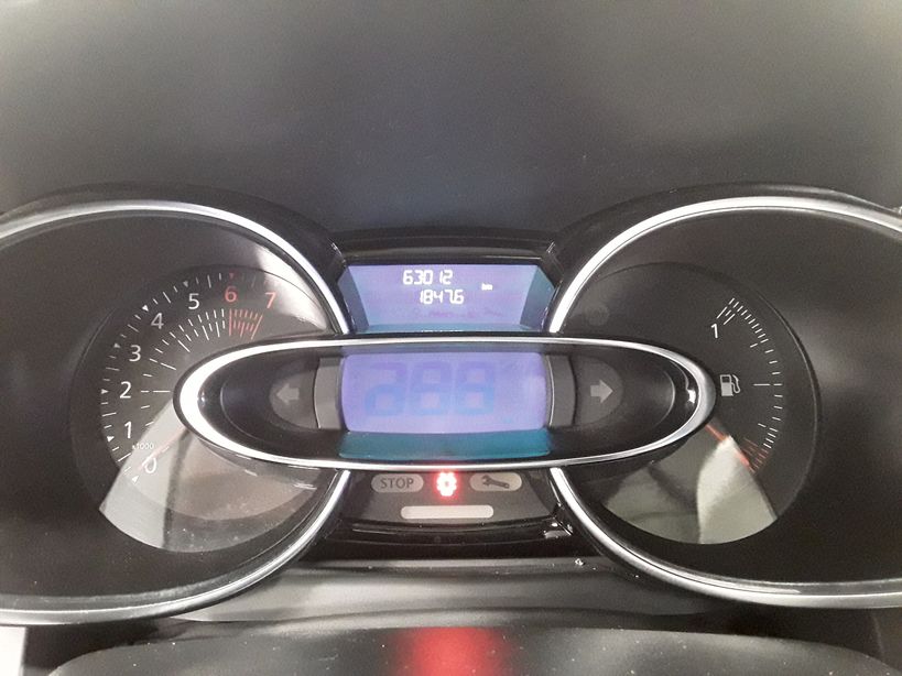 RENAULT CLIO IV 2018 - Photo n°29