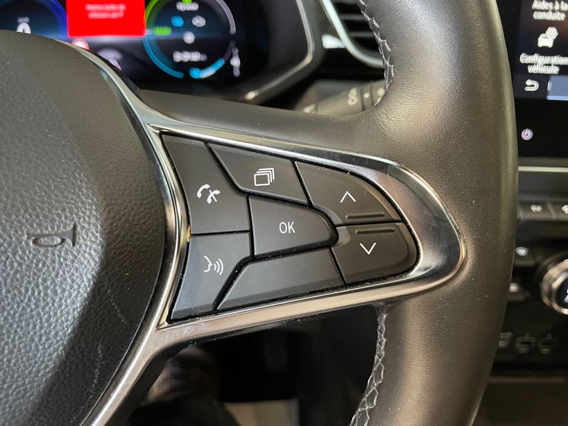 RENAULT CAPTUR 2022 - Photo n°33