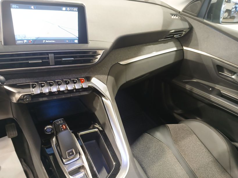 PEUGEOT 5008 BUSINESS 2020 - Photo n°34