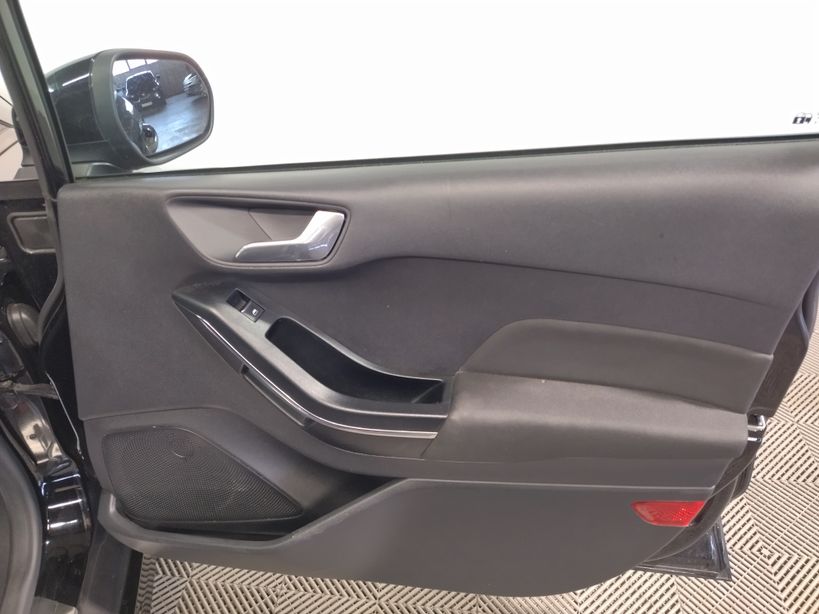FORD FIESTA 2018 - Photo n°7