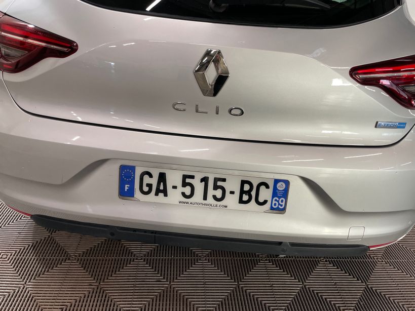 RENAULT CLIO V 2021 - Photo n°1