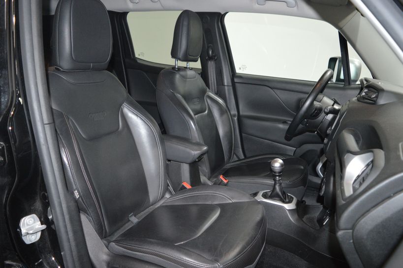 JEEP RENEGADE 2015 - Photo n°10
