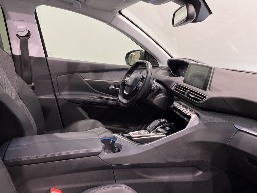 PEUGEOT 5008 BUSINESS 2019 - Photo n°21