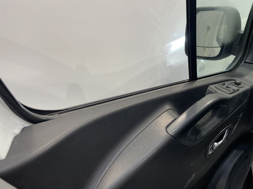 RENAULT TRAFIC FOURGON 2020 - Photo n°18