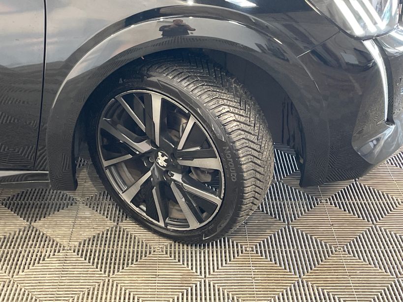 PEUGEOT 208 2023 - Photo n°9