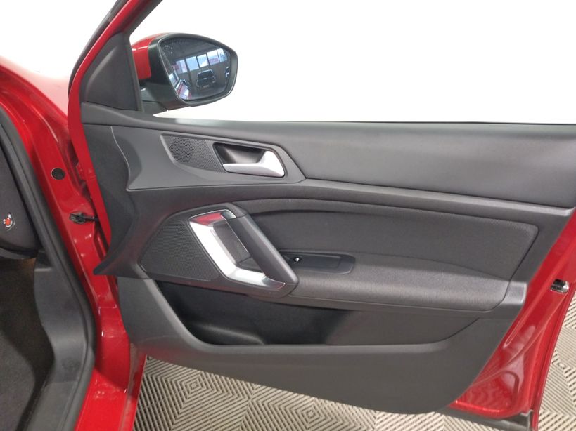 PEUGEOT 308 2021 - Photo n°7