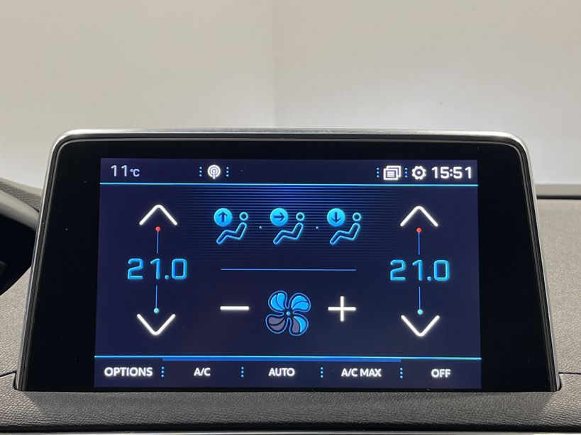 PEUGEOT 3008 BUSINESS 2020 - Photo n°15