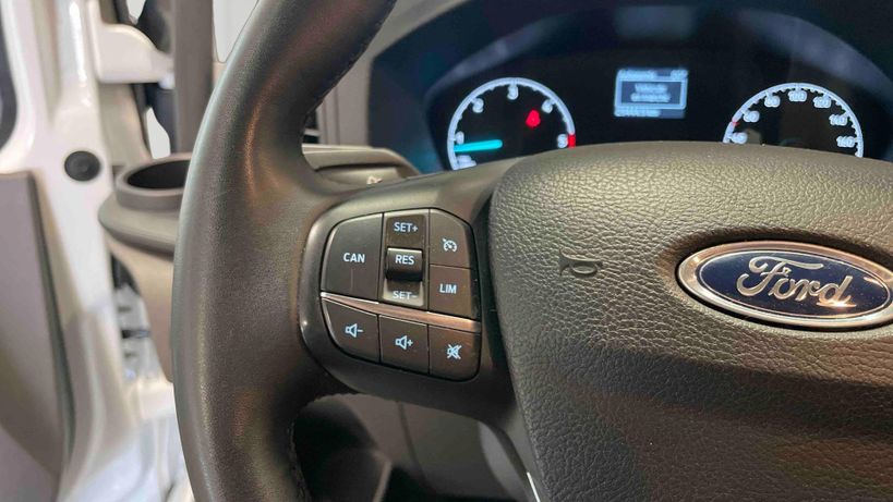 FORD TRANSIT CUSTOM FOURGON 2023 - Photo n°14