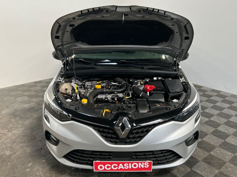 RENAULT CLIO V 2023 - Photo n°13