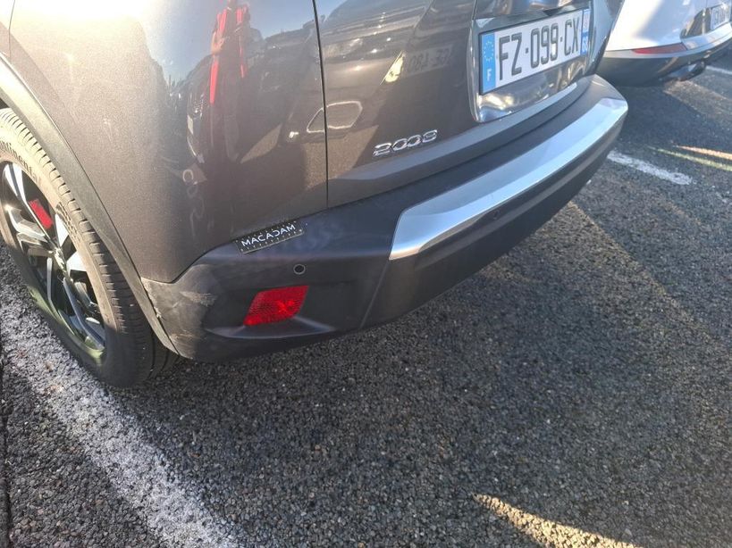 PEUGEOT 2008 BUSINESS 2021 - Photo n°8