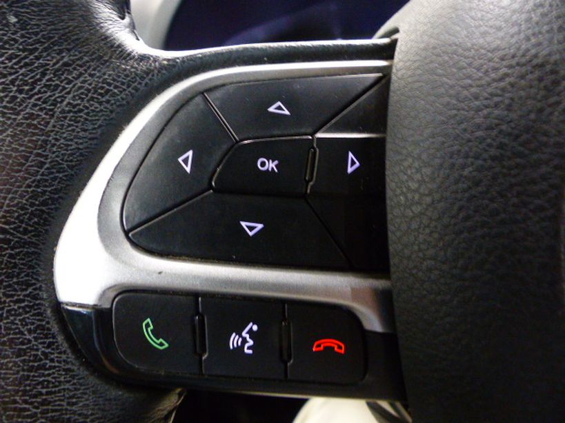 JEEP RENEGADE 2015 - Photo n°27