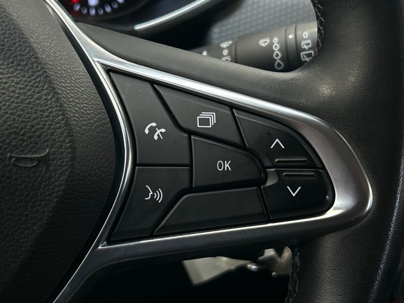 RENAULT CLIO V 2020 - Photo n°24