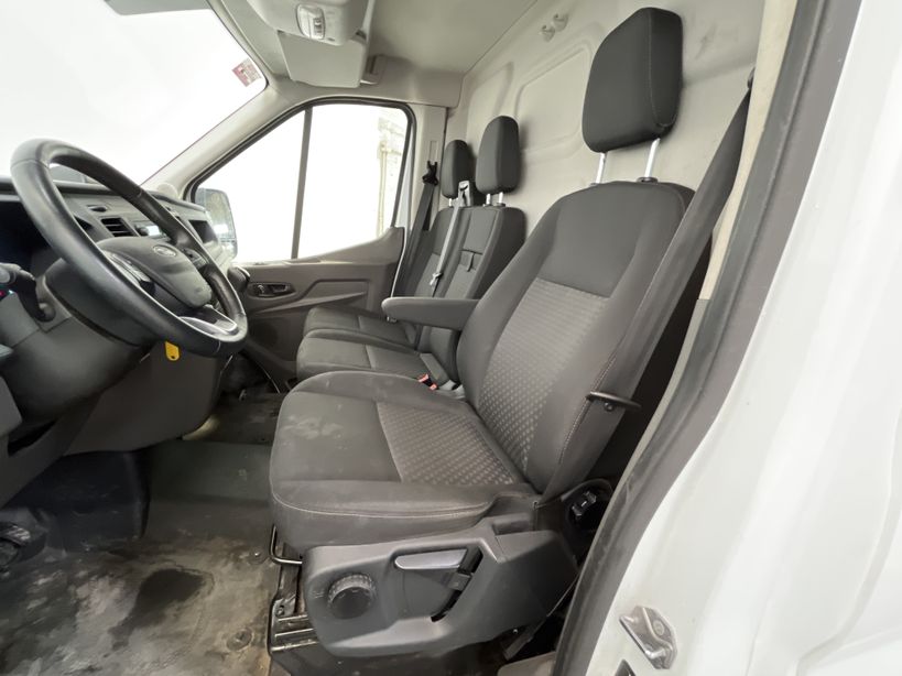 FORD TRANSIT FOURGON 2021 - Photo n°19