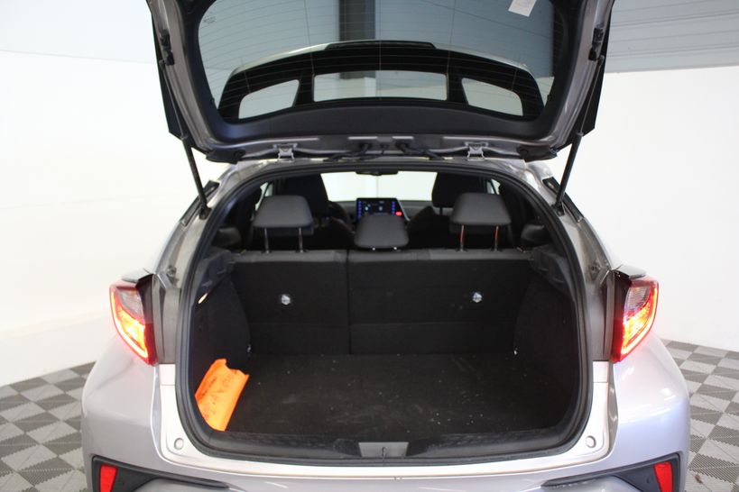 TOYOTA C HR HYBRIDE MY20 2021 - Photo n°9