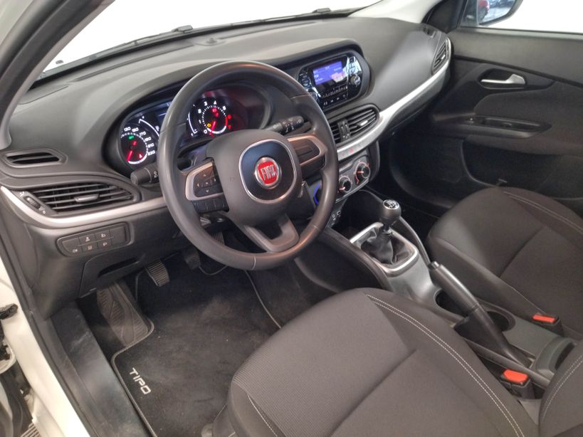 FIAT TIPO 5 PORTES 2016 - Photo n°27