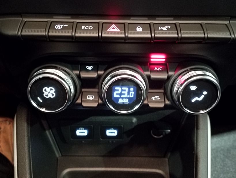 DACIA DUSTER 2022 - Photo n°19