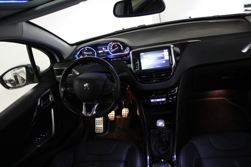 PEUGEOT 2008 2015 - Photo n°8