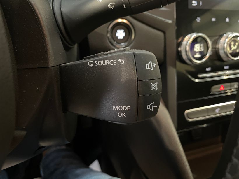 RENAULT MEGANE IV BERLINE 2021 - Photo n°34