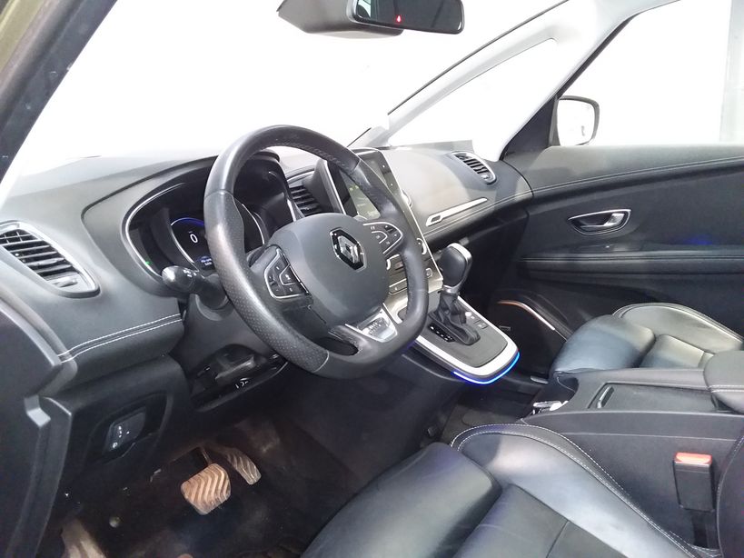 RENAULT GRAND SCENIC IV 2018 - Photo n°6