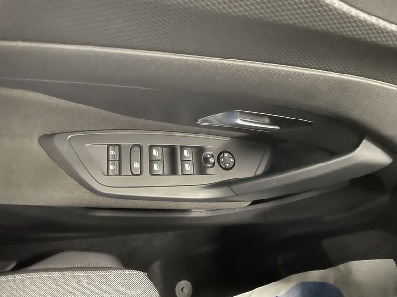PEUGEOT 308 2024 - Photo n°20